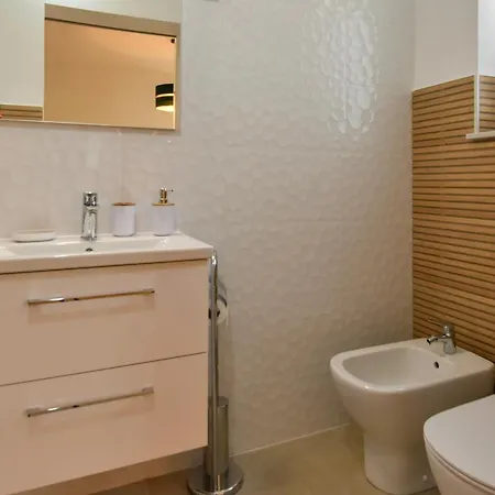 New Luxury 3 Bedroom 4 Air Conditioners Zadar