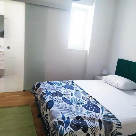 New Luxury 3 Bedroom 4 Air Conditioners Daire *