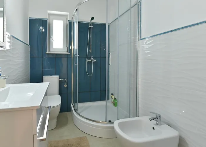 Apartman New Luxury 3 Bedroom 4 Air Conditioners *