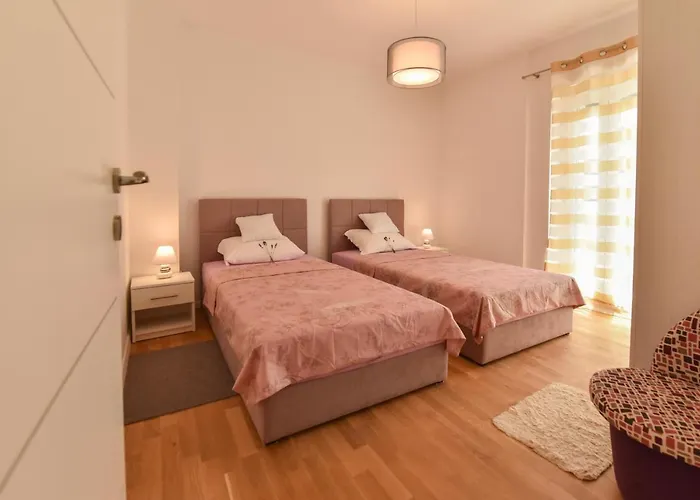 דירה New Luxury 3 Bedroom 4 Air Conditioners